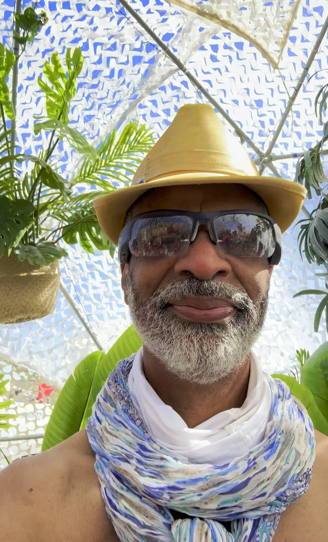 36F8DB2C-8AAC-47AB-99D5-4CEBD8FCE2E9_1_102_a